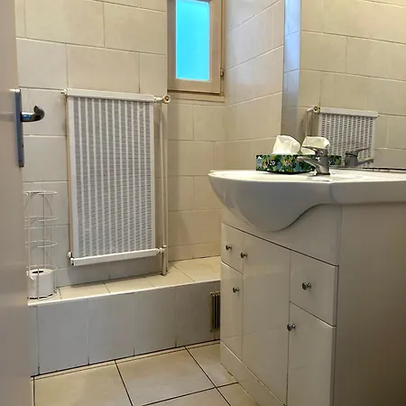 La Cachette Urbaine Apartmán *
